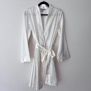 Morgan Taylor Ivory Satin Robe S/M